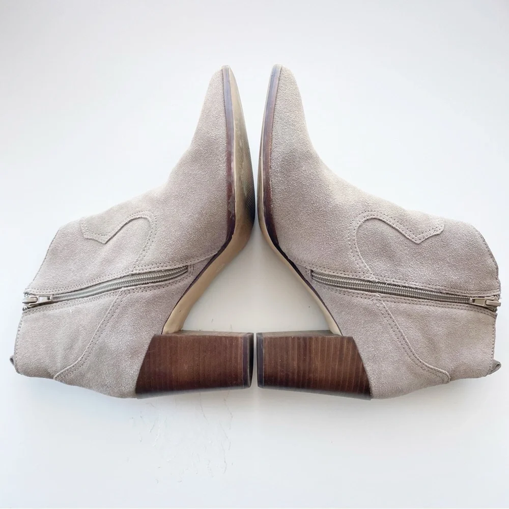 STEVE MADDEN Gray Ladd Western Suede Pointed Toe Ankle Booties - Picture 3 of 9